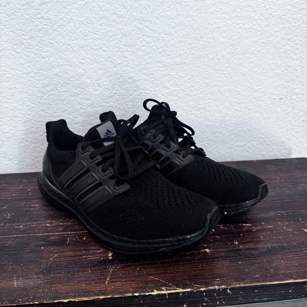 ADIDAS WOMEN'S ULTRA BOOST